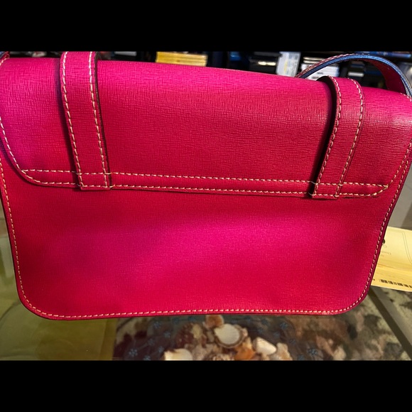 Dooney and Bourke Small Fuchsia Flap bag - Picture 6 of 15